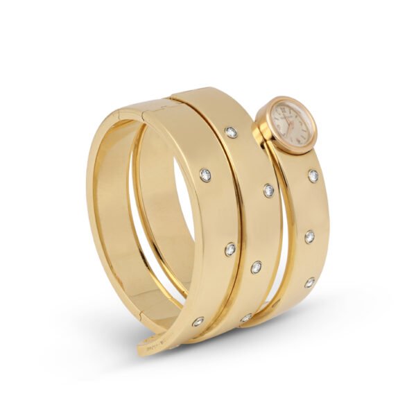 Shop masterful creations in craftsmanship & design. Explore a Van Cleef & Arpels Alhambra necklace, Tiffany & Co. Schlumberger bangle or an iconic Cartier LOVE bracelet.
