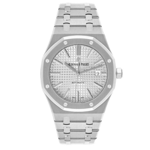 Audemars Piguet Royal Oak (Reference 15400ST.OO.1220ST.02.A). A stainless steel automatic wristwatch with date.