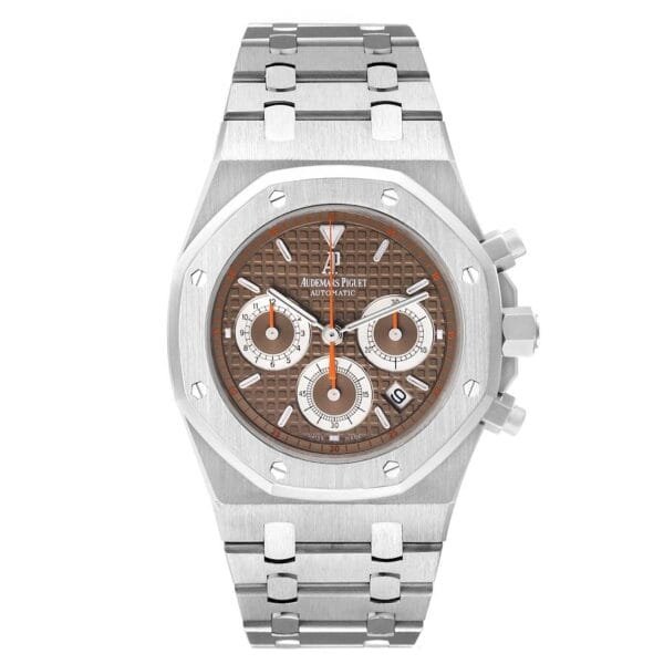 Audemars Piguet Royal Oak (Reference 26300ST.OO.1110ST.08). A stainless steel automatic wristwatch with date and chronograph.