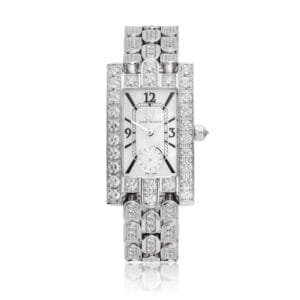 Harry Winston Avenue (Refenrence N3006). A white gold diamond set quartz wristwatch.