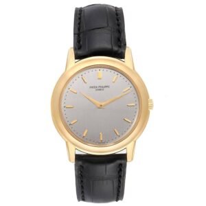 Patek Philippe Calatrava (Reference 5032J). A yellow gold automatic wristwatch.