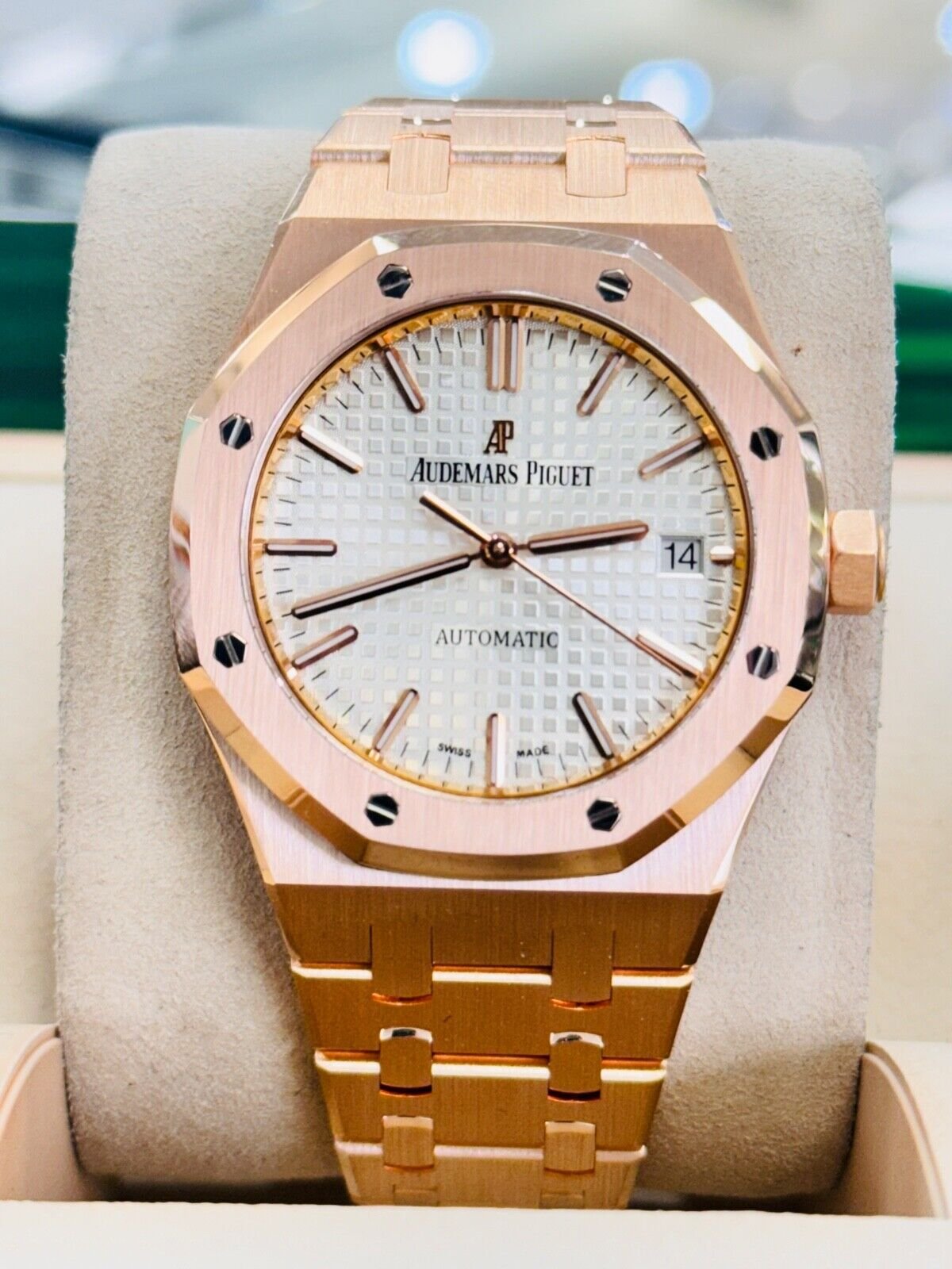Audemars Piguet Royal Oak 37mm 18K Rose Gold Automatic Silver Dial Watch 15450OR