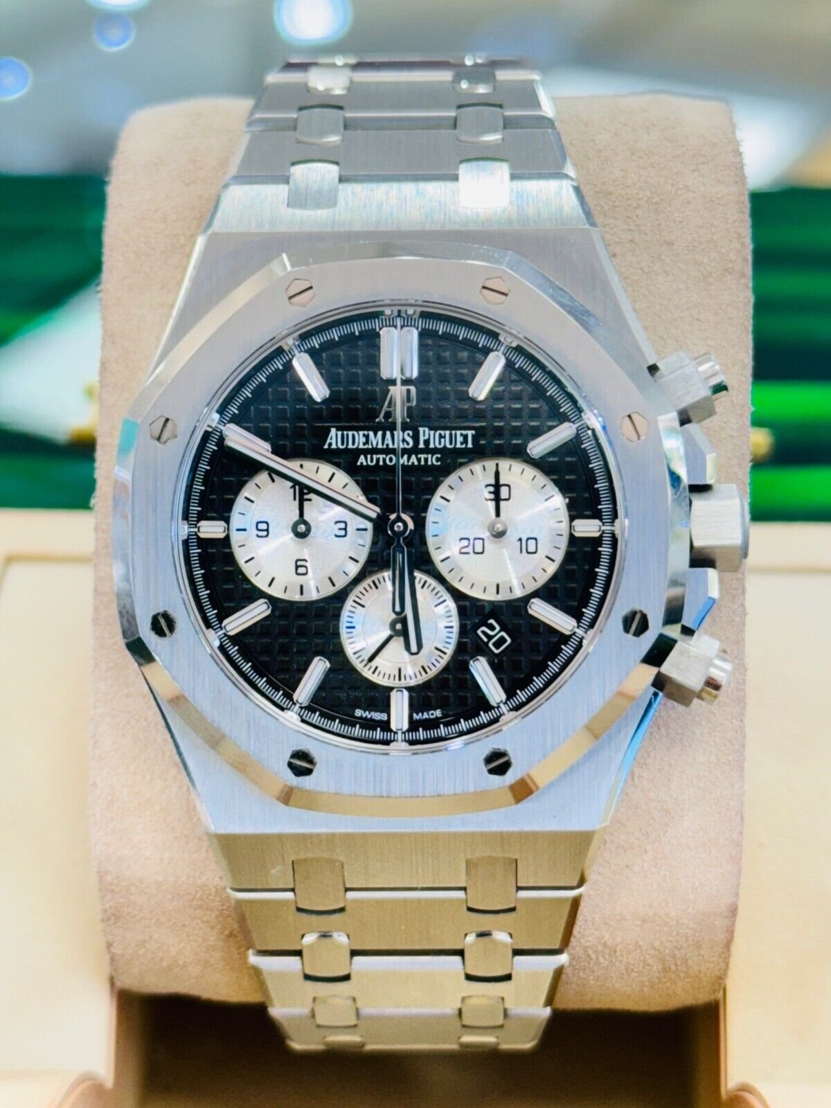 Audemars Piguet Royal Oak Chronograph Black Dial 26331ST.OO.1220ST.02 BOX/PAPERS