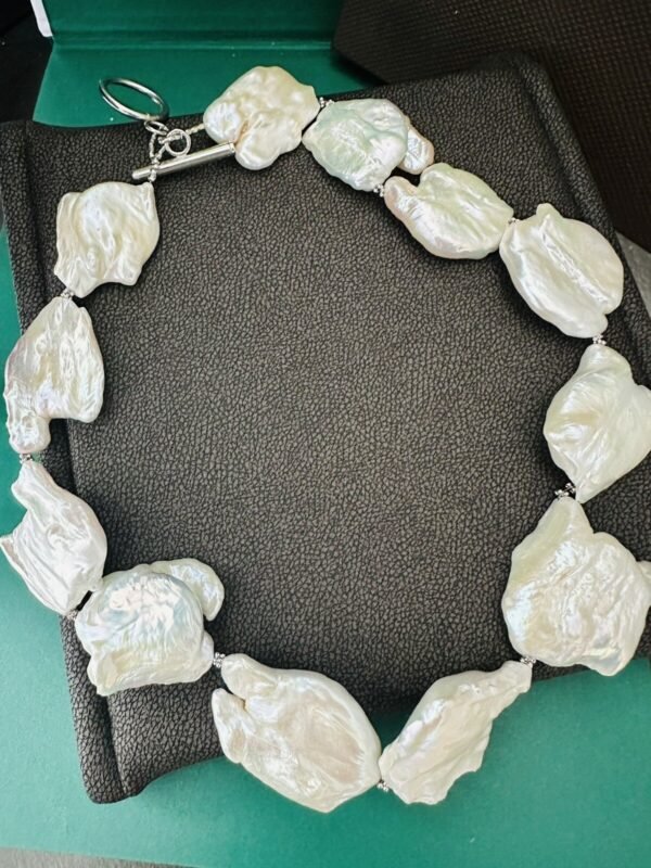 Estate Ladies 14k White Gold Huge Baroque Cultured Pearl 17-inch Choker Necklace