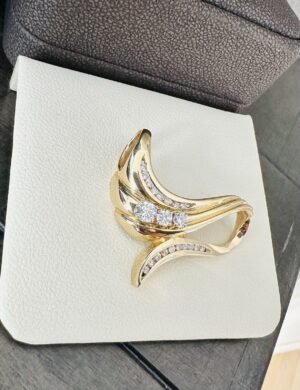 Ladies 14k Yellow Gold & Diamonds Omega Slide Pendant