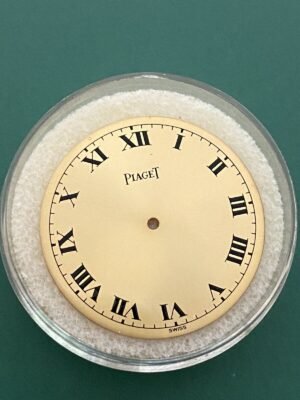 Men’s Piaget 27.1mm No Date Roman Dial In 18k Yellow Gold