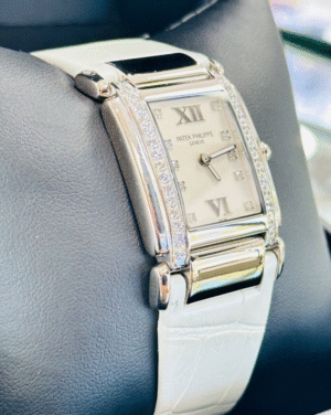 Patek Philippe Twenty 4 4910G-001 18k White Gold Ivory Diamond Dial Ladys Watch