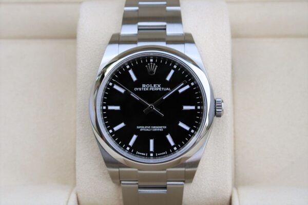 ROLEX 114300 OYSTER PERPETUAL 39MM BLACK DIAL