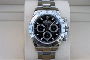 ROLEX 116520 DAYTONA COSMOGRAPH WATCH BLACK DIAL