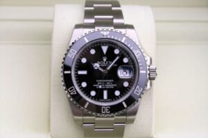 ROLEX 116610 SUBMARINER DATE WATCH 40MM NOS