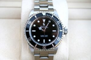 ROLEX 14060 SUBMARINER NO DATE WATCH 2 LINER