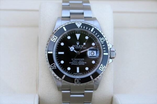ROLEX 16610 SUBMARINER DATE RANDOM SERIAL