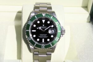 ROLEX 16610LV SUBMARINER GREEN ANNIVERSARY 50TH V NIB