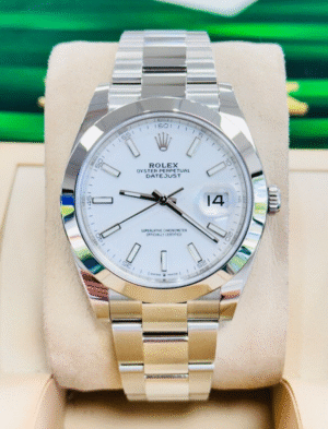 Rolex Datejust 41mm 126300 White Dial Oyster Steel Bracelet Smooth Bezel B/PAPER
