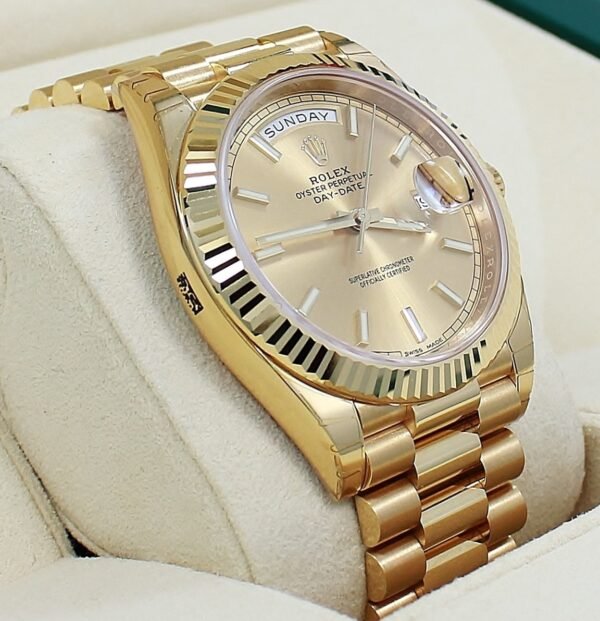 Rolex President 40mm Day-Date 228238 18K Yellow Gold Champagne Stick Dial *NEW*