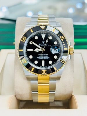 Rolex Submariner 41mm 126613LN Steel 18k Yellow Gold Oyster Black Bezel B/PAPER