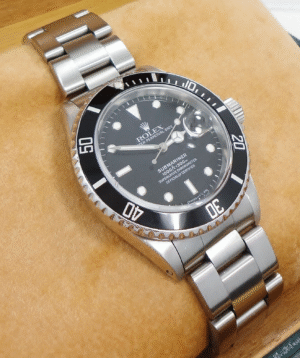 ROLEX Submariner Date 16610 Oyster Stainless Steel Black Dial Men's Watch