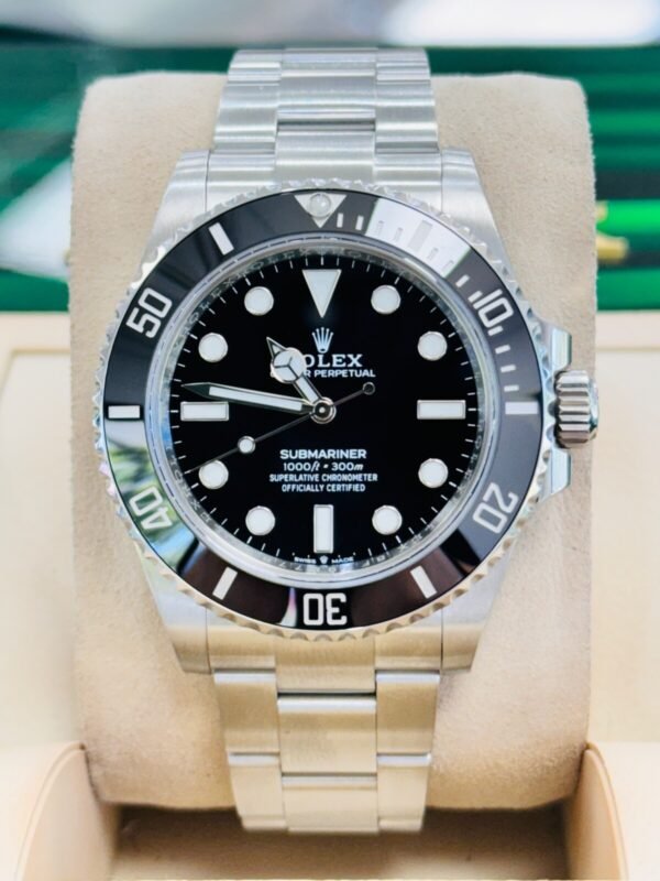 Rolex Submariner No Date 124060 41mm Stainless Steel Black Dial Watch Box/Paper