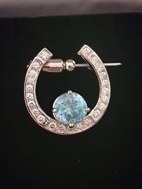 Vintage Platinum Diamond & Blue Topaz Horseshoe Brooch Pin ~ 9.6 grams