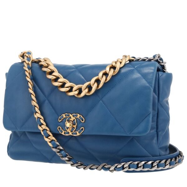 Chanel 19 large model shoulder bag in blue quilted leather