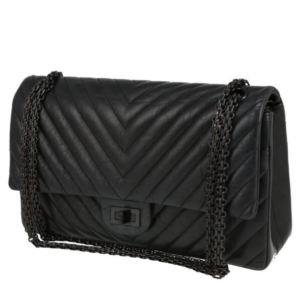 Chanel 2.55 shoulder bag in black chevron quilted leather