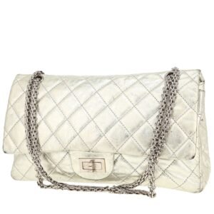 Chanel 2.55 shoulder bag in silver quilted leather