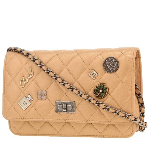 Chanel 2.55 - Wallet on Chain shoulder bag in beige quilted leather
