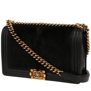 Chanel Boy shoulder bag in black leather and black synthetic furr