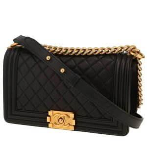 Chanel Boy shoulder bag in black quilted leather
