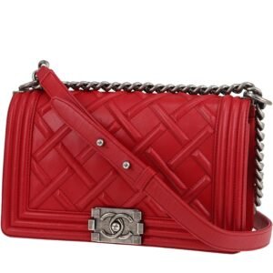 Chanel Boy shoulder bag in red leather
