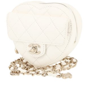 Chanel Heart bag clutch-belt in white quilted leather