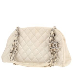 Chanel Mademoiselle handbag in white patent quilted leather