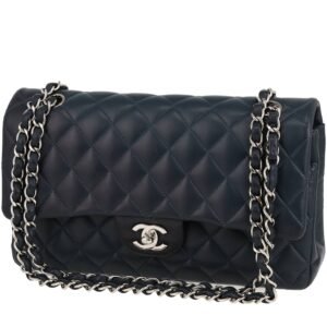 Chanel Timeless Classic handbag in blue quilted leather