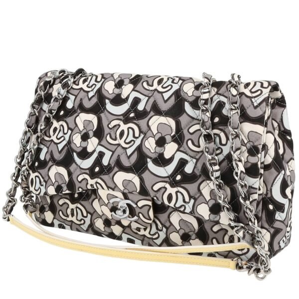 Chanel Timeless handbag in grey quilted canvas