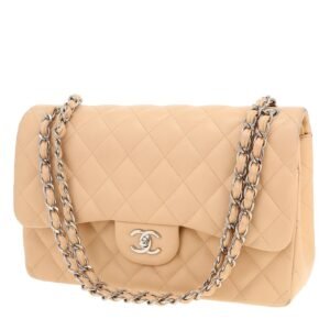 Chanel Timeless Jumbo shoulder bag in beige quilted leather