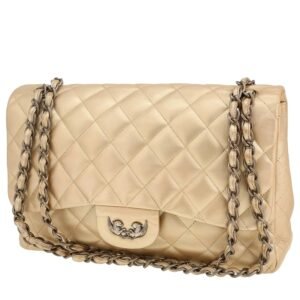 Chanel Timeless Jumbo shoulder bag in gold quilted leather
