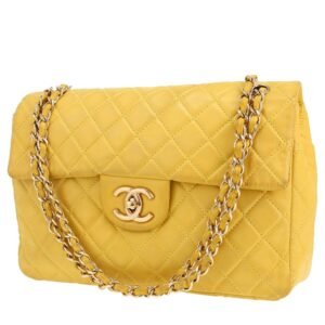 Chanel Timeless Maxi Jumbo shoulder bag in yellow quilted leather