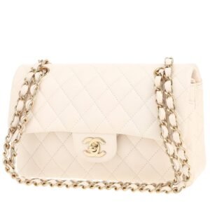 Chanel Timeless Petit handbag in white quilted grained leather