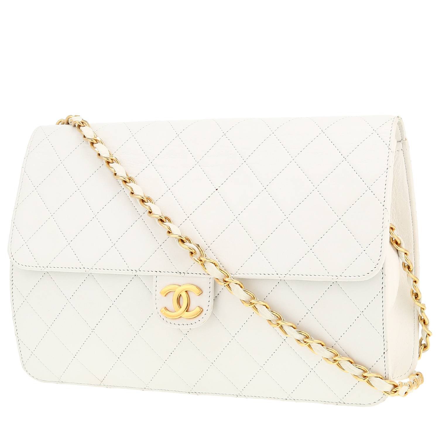Chanel Vintage handbag in white quilted leather