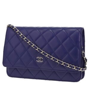 Chanel Wallet on Chain shoulder bag in blue quilted leather