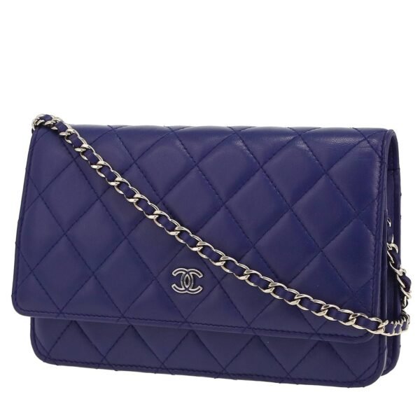 Chanel Wallet on Chain shoulder bag in blue quilted leather