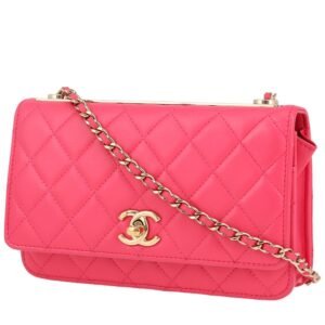 Chanel Wallet on Chain shoulder bag in pink quilted leather