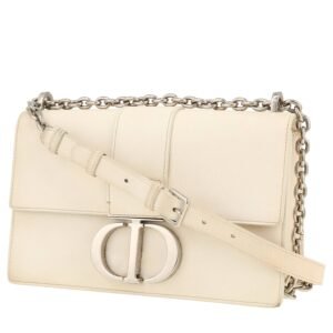 Dior 30 Montaigne handbag in white grained leather