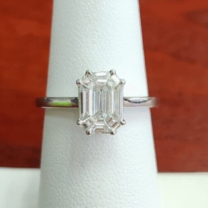 Elegant 0.66ct Emerald Cut Diamond 18k White Gold Ring, Size 6.5- R11116
