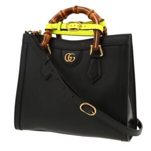Gucci Diana small model shoulder bag in black leather