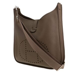 Hermès Evelyne III shoulder bag in grey togo leather