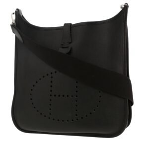 Hermès Evelyne shoulder bag in black epsom leather