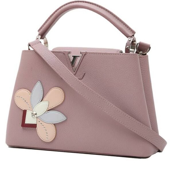 Louis Vuitton Capucines BB handbag in pink leather taurillon clémence