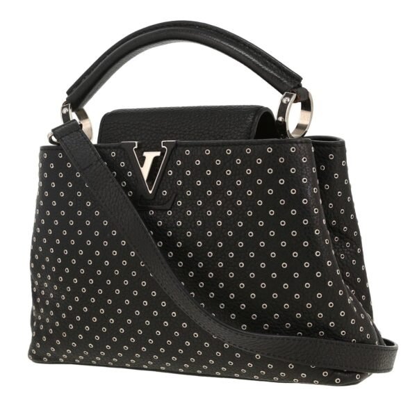 Louis Vuitton Capucines BB shoulder bag in black leather taurillon clémence