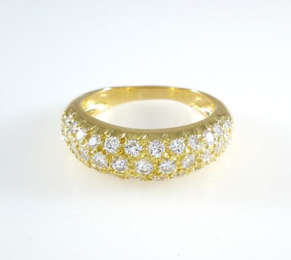 VAN CLEEF &ARPELS Rare Vintage Pavé Diamond 18k Yellow Gold – R11076